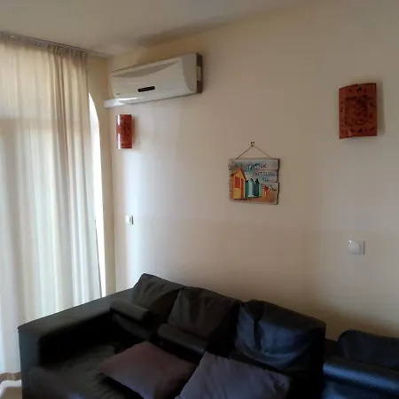 Гардън Бийч Apartman Szozopol